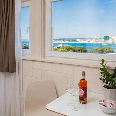 Mediterra Bed & Breakfast