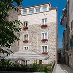 Mediterra Alojamento de Acomodação e Pequeno-almoço Split