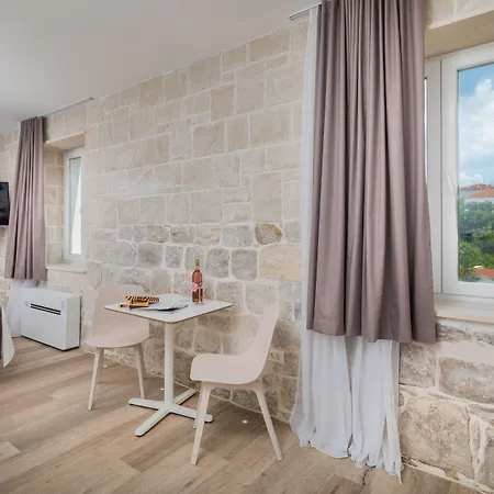 Mediterra ベッド・アンド・ブレックファスト