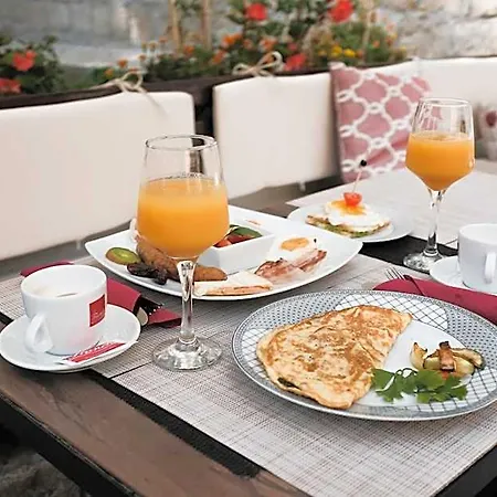 Mediterra Oda ve Kahvaltı Split