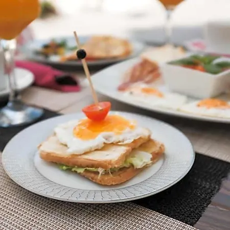 Mediterra Oda ve Kahvaltı Split