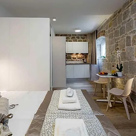 Oda ve Kahvaltı Mediterra 4*