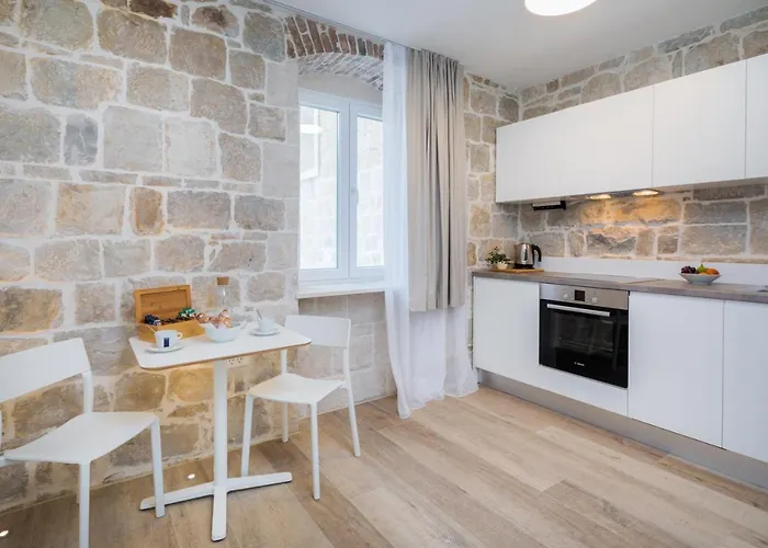 Mediterra Bed & Breakfast